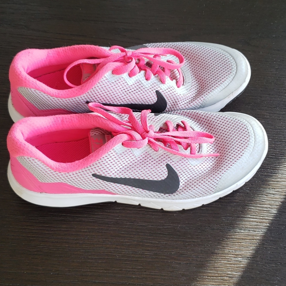 Pink nikes